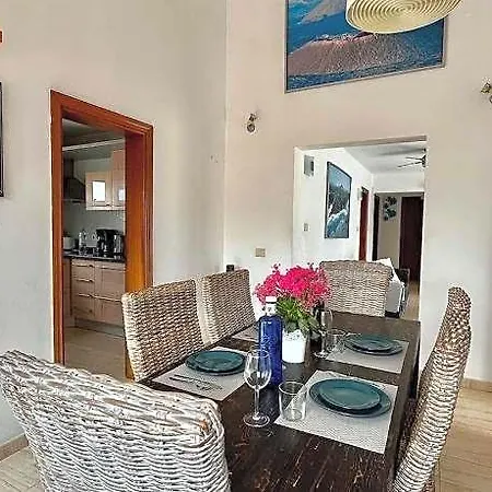 Rayo Azul, Piscina, Wifi, Vista Al Mar 酒店 4*